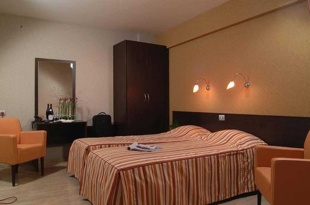 Hotel Corner House By Wp Hotels Blankenberge Bagian luar foto